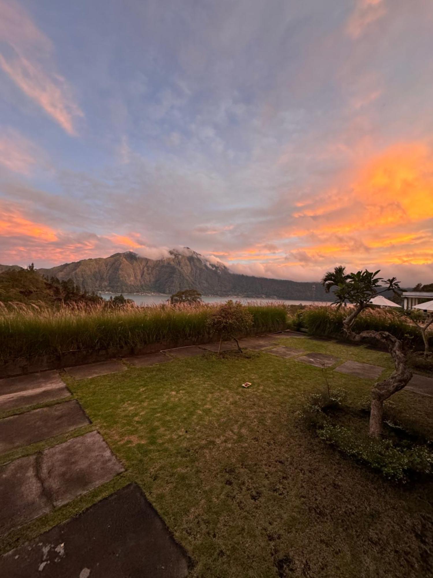 The Breezy Volcano Kintamani エクステリア 写真